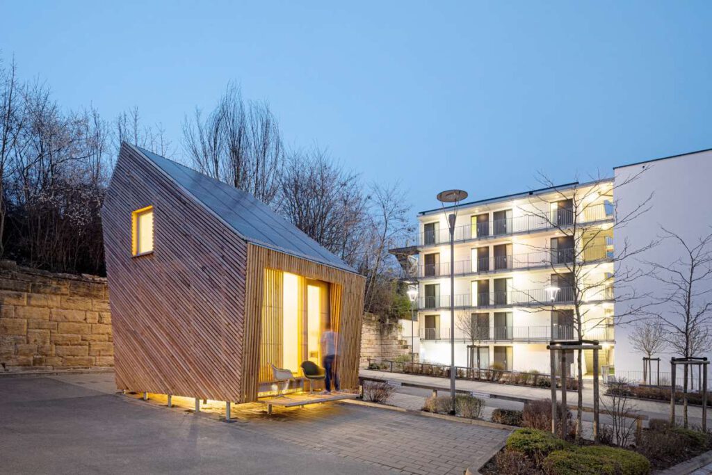 Studierende Bauen Circular Tiny House Mit Naturbaustoffen Klimaforum Bau