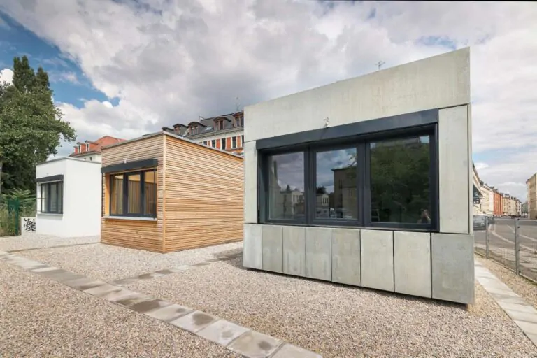 KLEUSBERG Forschungsmodule in drei unterschiedlichen Ausführungen an der HTWK Leipzig. Copyright: Rüdiger Mosler, Herausgeber: KLEUSBERG GmbH & Co. KG