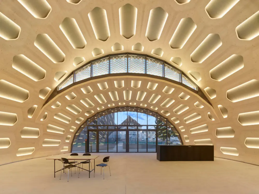 Innenansicht der livMatS Biomimetic Shell, Copyright: ICD/ITKE/IntCDC Universität Stuttgart, Foto: Roland Halbe