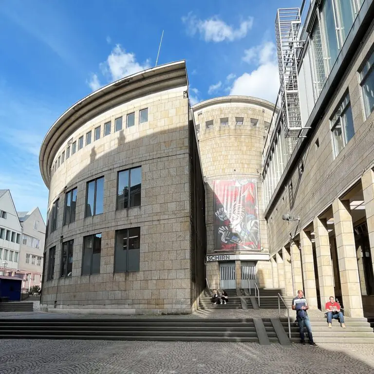 Kunsthalle Schirn in Frankfurt am Main, Foto © Carina Kitzenmaier, CC BY-SA 4.0 , via Wikimedia Commons